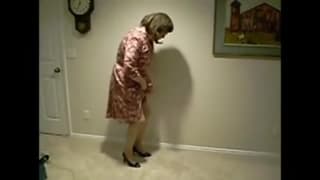 Esse cara gay usa as roupas de sua mãe Esse cara gay usa as roupas de sua mãe