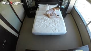 A doce Dillion Harper não espera e se masturba apaixonadamente A doce Dillion Harper não espera e se masturba apaixonadamente