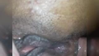 Comendo o cuzinho da esposa em close! Comendo o cuzinho da esposa em close!