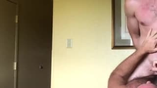 Dois coroas gostosos se divertem com boquetes, fodas e masturbação! Dois coroas gostosos se divertem com boquetes, fodas e masturbação!