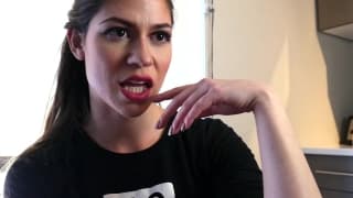 A chupadora de rola Ashley Alban nunca recusa um boquete A chupadora de rola Ashley Alban nunca recusa um boquete