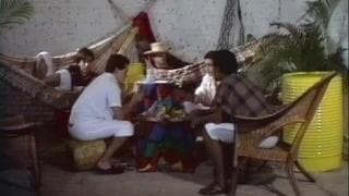 Sexo vintage com um grupo de gays que adoram anal