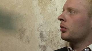 Daniel Johnson e Andro Maas se divertem muito transando juntos