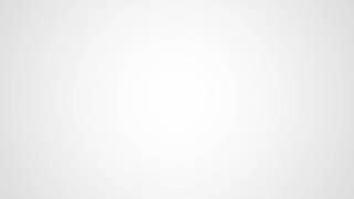 A jovem Lana Brooks descobre seu corpo e faz bem a si mesma.