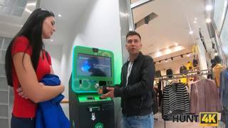 Transando com a garota de um corno encontrada no shopping