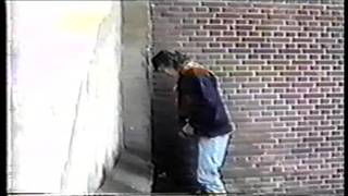 Muita diversão entre esses gays em um vídeo vintage Muita diversão entre esses gays em um vídeo vintage