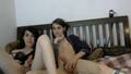 Duas jovens travestis se masturbam na webcam