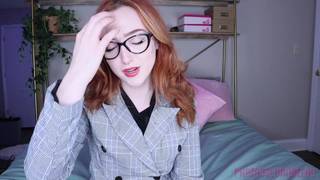 Ruiva atrevida de buceta peluda faz show imperdível no chat porno Ruiva atrevida de buceta peluda faz show imperdível no chat porno