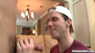 Ken Tanner tem seu traseiro destruído