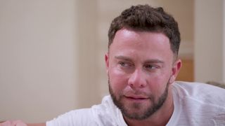 Katrina Colt tem sua buceta devorada por Nicole enquanto Seth fode