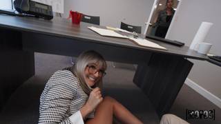 Katee V é fodida pelo colega Tony Rubino Katee V é fodida pelo colega Tony Rubino