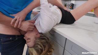 Charlie Forde goza antes de ser fodido com força por Vince Karter