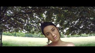 Esta bela travessa encarna a beleza natural em estado puro!