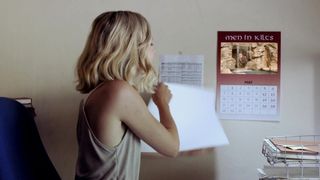 Todos os meses do calendário ela sonha em ser muito bem fodida!